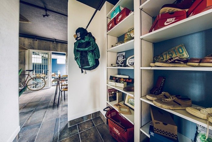 広々土間とガレージで好きなことを思い切り楽しむ家