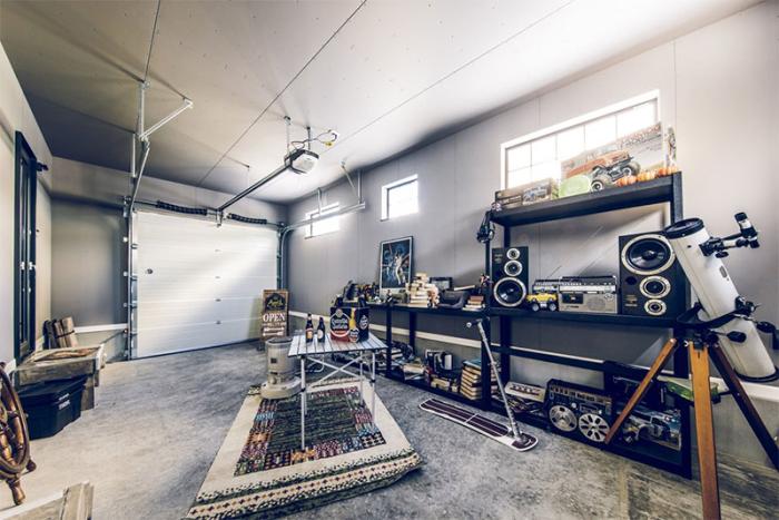 遊び×くつろぐ。仲間が集うガレージハウス